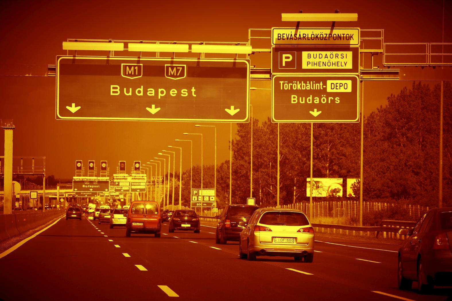 AboutMe banner for @budapest