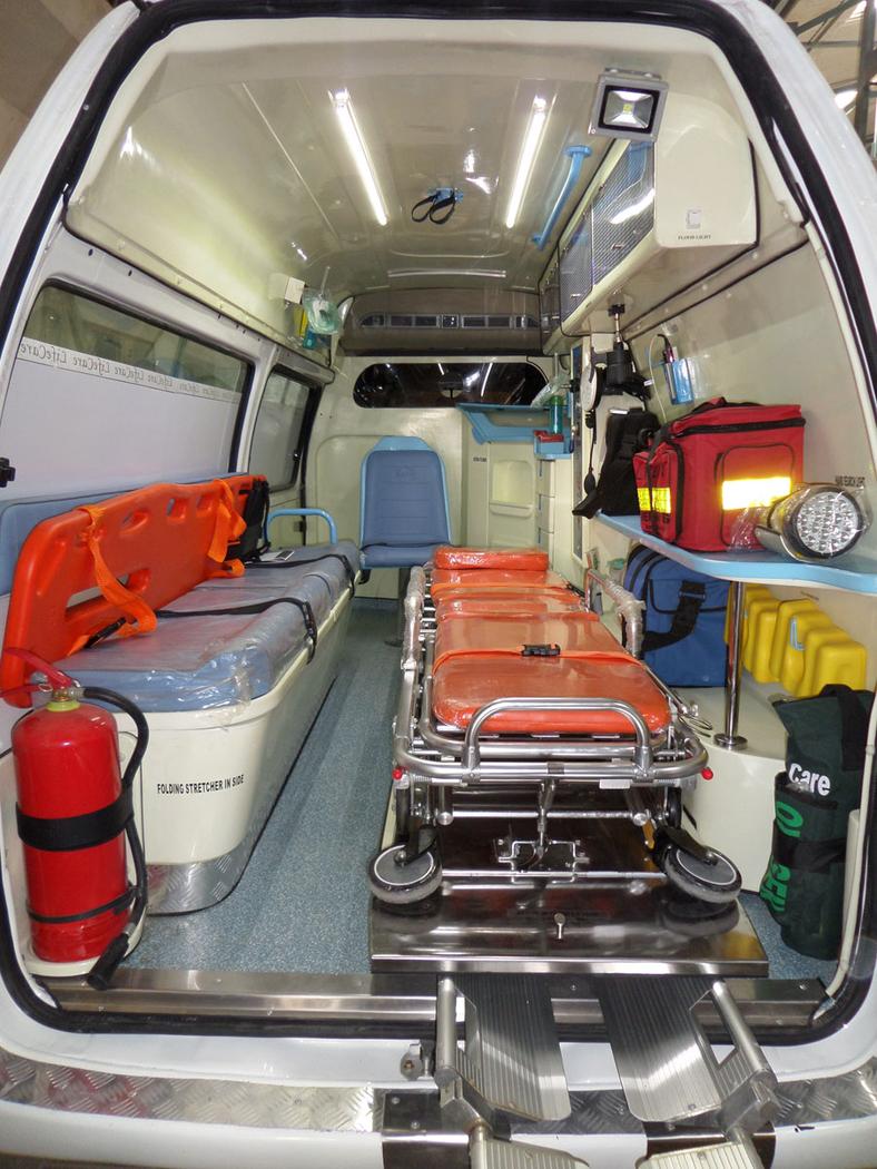 AboutMe banner for @ambulance