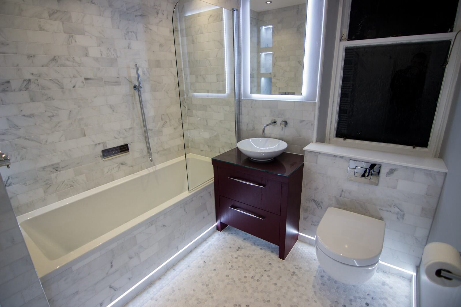 AboutMe banner for @bathrooms