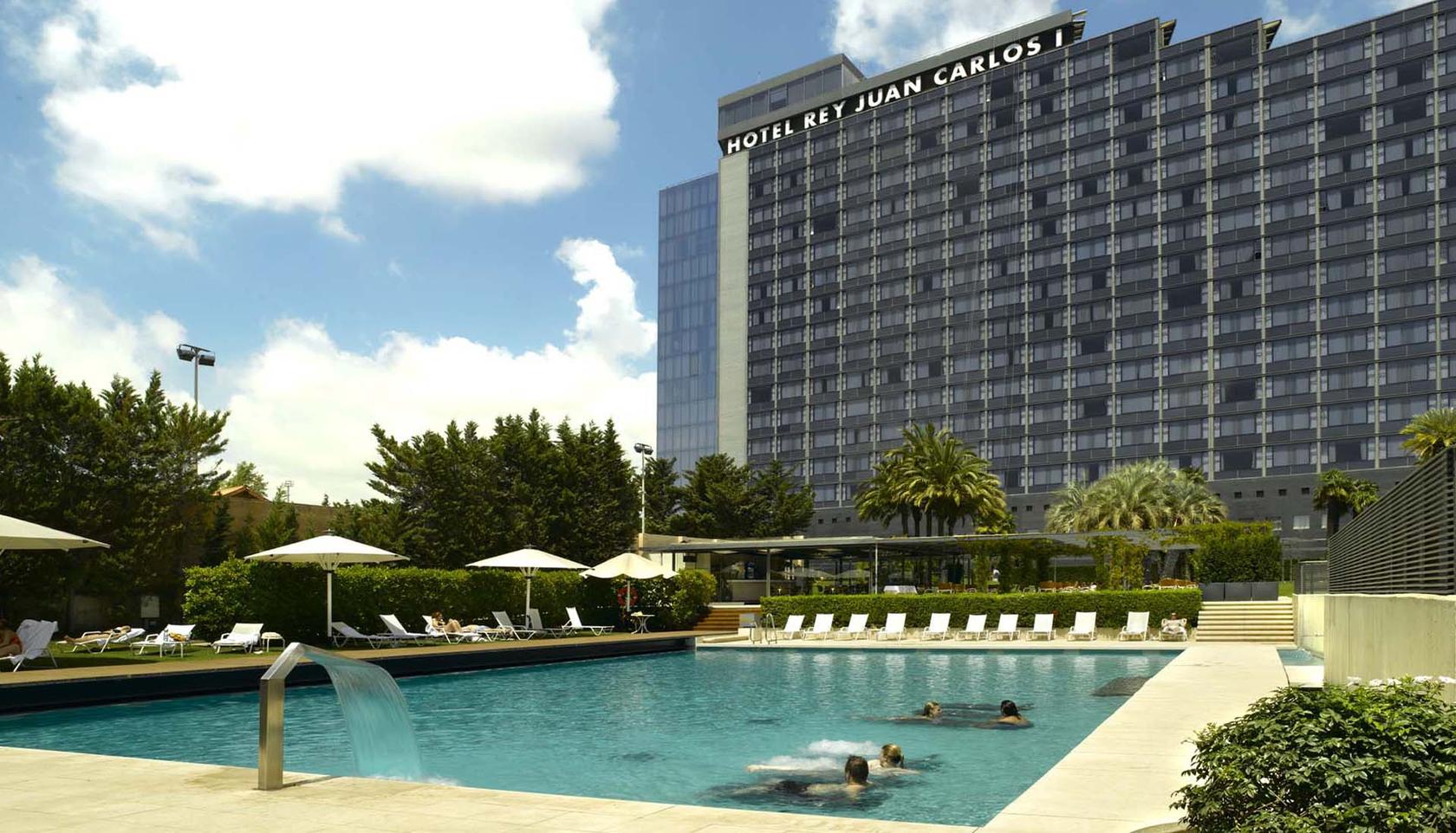 AboutMe banner for @fairmont