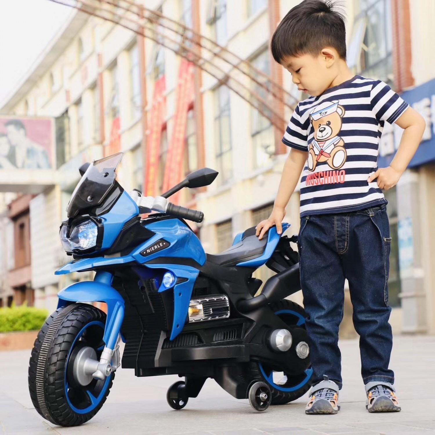 AboutMe banner for @motorcycles