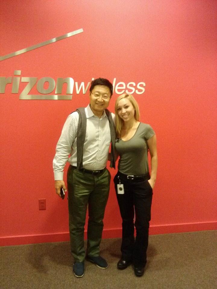 verizon sales rep