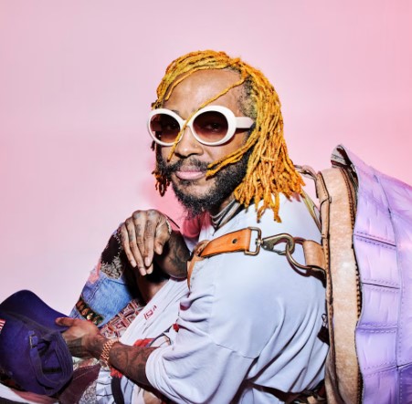 AboutMe banner for @thundercat