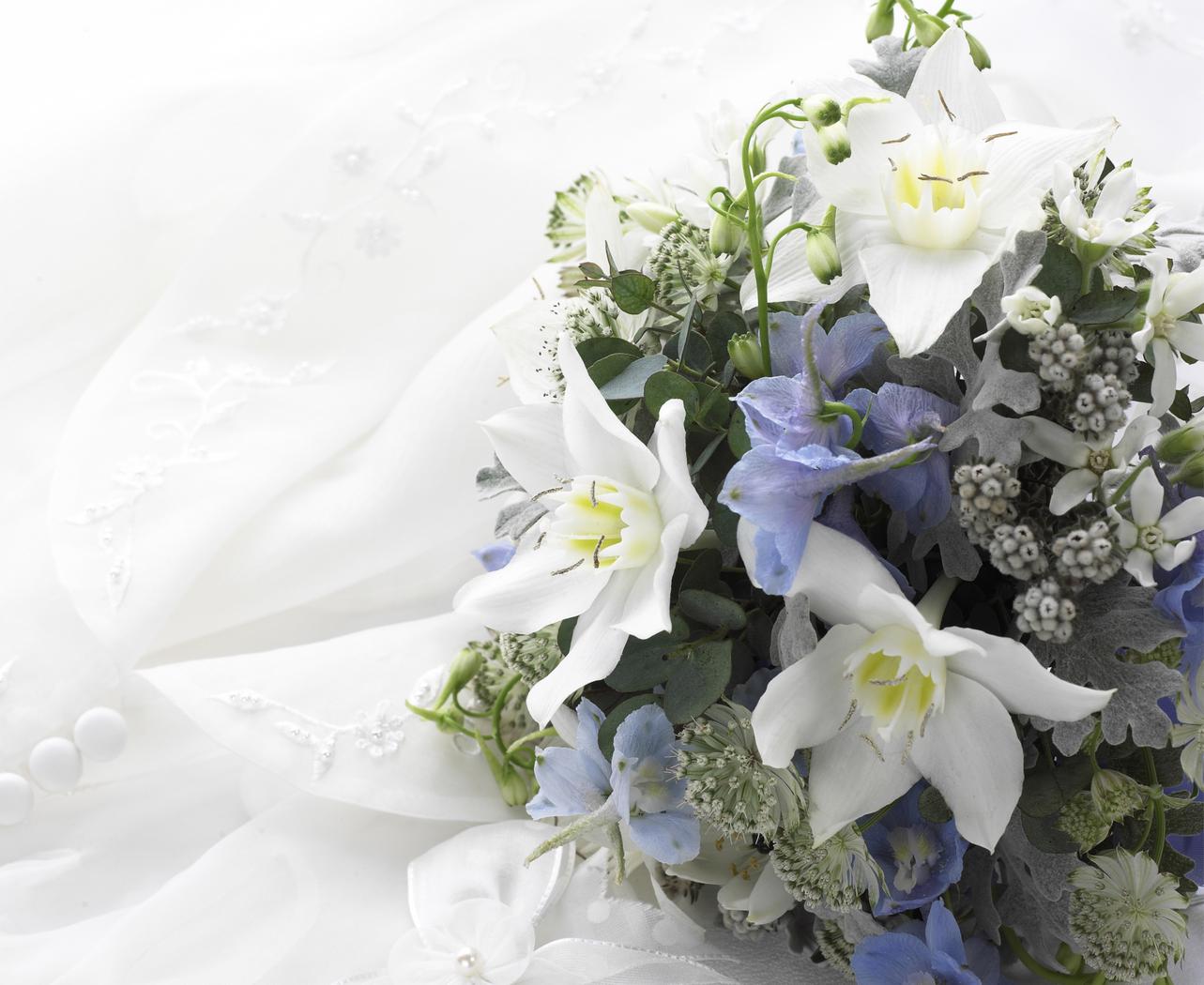AboutMe banner for @wedding